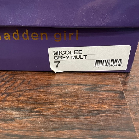 Madden Girl Micolee Snakeskin Peeptoe Pumps Sz 7 - Picture 10 of 11